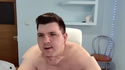 Snapshot of basystem8 chatting on February 2025 10:50:01 AM BASY online show from February 2025 10:50:01 AM