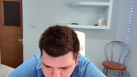 Snapshot of basystem8 chatting on February 2025 10:26:01 AM BASY online show from February 2025 10:26:01 AM