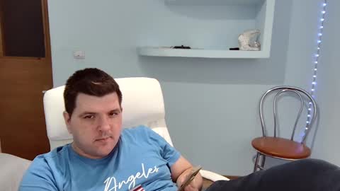 Snapshot of basystem8 chatting on February 2025 01:38:02 PM BASY online show from February 2025 01:38:02 PM