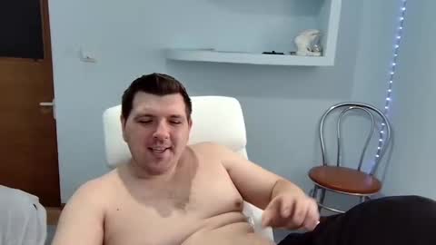 Snapshot of basystem8 chatting on March 2025 10:13:02 AM BASY online show from March 2025 10:13:02 AM