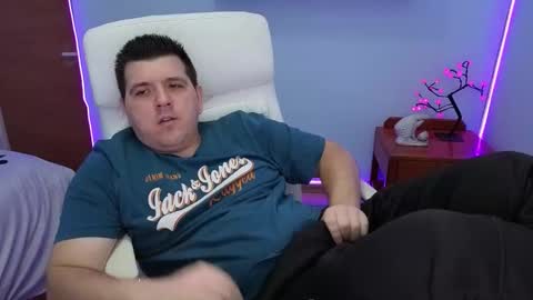 Snapshot of basystem8 chatting on October 2025 06:01:01 AM BASY online show from October 2025 06:01:01 AM