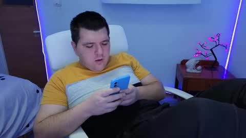 Snapshot of basystem8 chatting on October 2025 02:53:02 AM BASY online show from October 2025 02:53:02 AM