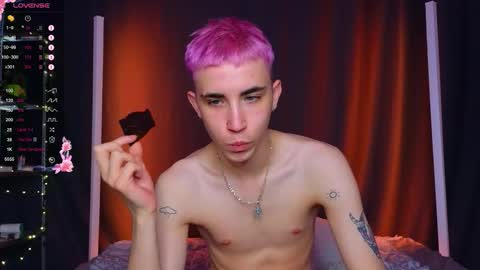 Snapshot of batarol0 chatting on September 2025 10:00:02 PM mett online show from September 2025 10:00:02 PM