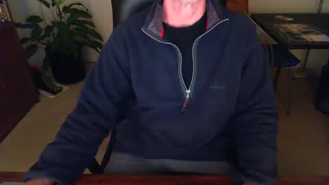 Snapshot of batebro13 chatting on December 2024 12:34:01 PM BateBro13 online show from December 2024 12:34:01 PM