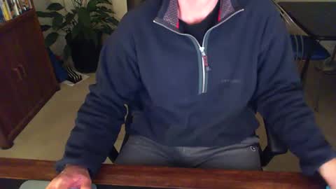 Snapshot of batebro13 chatting on December 2024 02:38:02 PM BateBro13 online show from December 2024 02:38:02 PM