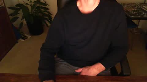 Snapshot of batebro13 chatting on December 2024 12:22:02 PM BateBro13 online show from December 2024 12:22:02 PM