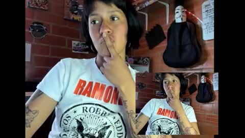 Snapshot of batkyrie chatting on December 2025 09:53:02 PM batkyrie online show from December 2025 09:53:02 PM