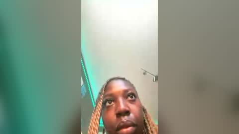 baylee_nicole18 online show from June 2026 07:07:01 PM