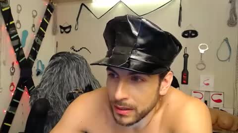 Snapshot of bayron_fiit chatting on February 2025 02:15:01 AM Bayron Rodriguez online show from February 2025 02:15:01 AM