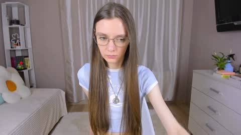 Snapshot of bb_lourels_ chatting on February 2025 04:54:02 PM Lourel I will be here on and online show from February 2025 04:54:02 PM
