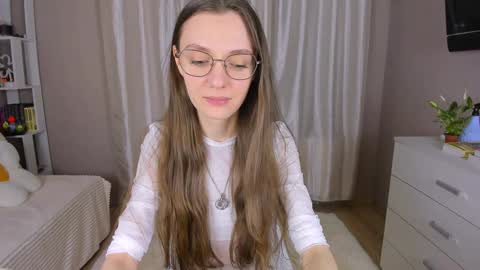 Snapshot of bb_lourels_ chatting on February 2025 04:32:02 PM Lourel I will be here on and online show from February 2025 04:32:02 PM