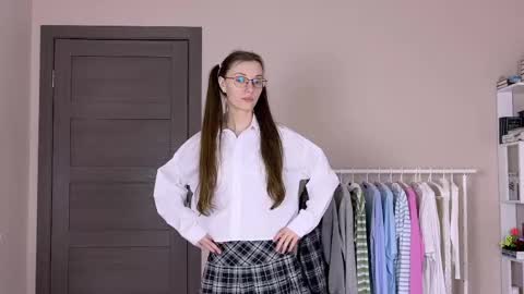 Snapshot of bb_lourels_ chatting on May 2026 05:08:01 PM Lourel I will be here on and online show from May 2026 05:08:01 PM