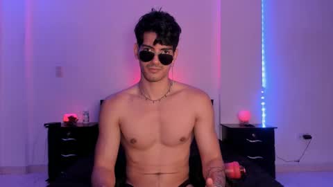 Valentino online show from January 2025 09:30:02 PM