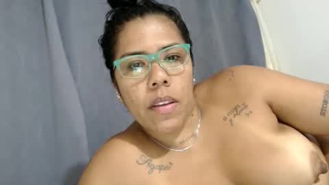 Snapshot of bbc_mixedgirl chatting on May 2026 03:57:02 AM bbc_mixedgirl online show from May 2026 03:57:02 AM