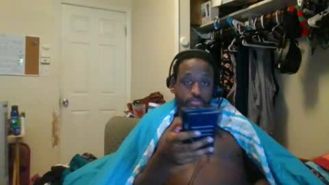 Snapshot of bbc_rocker chatting on January 2025 01:30:02 PM rocker n queen online show from January 2025 01:30:02 PM