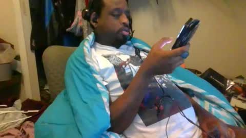 Snapshot of bbc_rocker chatting on February 2025 09:17:01 PM rocker n queen online show from February 2025 09:17:01 PM