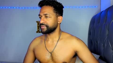 Snapshot of bbcblackhot33 chatting on April 2026 04:01:01 AM john online show from April 2026 04:01:01 AM