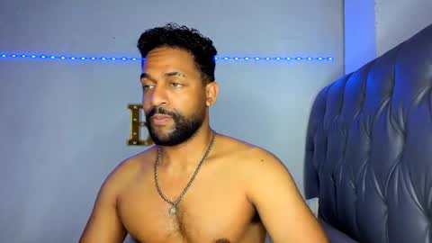 Snapshot of bbcblackhot33 chatting on April 2026 06:19:01 AM john online show from April 2026 06:19:01 AM