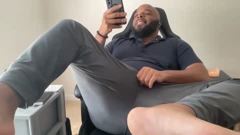 Zaddy online show from August 2026 02:53:01 PM