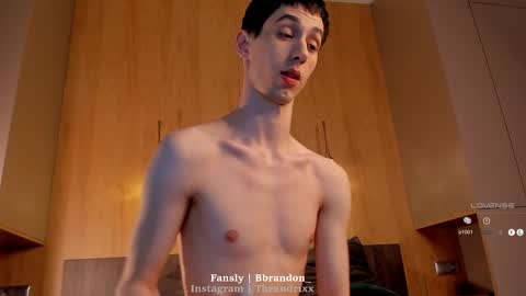 Snapshot of bbrandon_ chatting on March 2025 11:42:02 PM Brandon online show from March 2025 11:42:02 PM