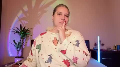 Love online show from February 2026 09:19:01 AM