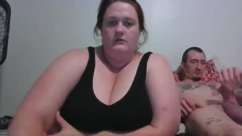 Snapshot of bbwdomqueen chatting on October 2025 03:59:02 AM QuEen KeLs online show from October 2025 03:59:02 AM