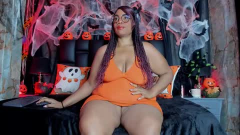 Snapshot of bbwlatina01 chatting on October 2025 12:23:02 PM Bbwlatina01 online show from October 2025 12:23:02 PM
