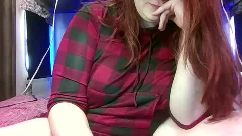 Snapshot of bbwliger95 chatting on March 2026 05:30:01 PM BBWLiger95 online show from March 2026 05:30:01 PM