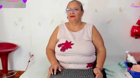 Salome online show from June 2026 07:38:01 PM