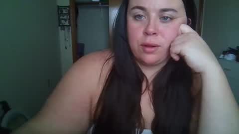 Snapshot of bbwsophiecooks chatting on January 2025 08:04:02 PM Sophie BBW online show from January 2025 08:04:02 PM