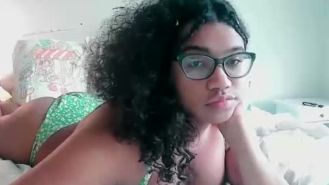 Snapshot of bby2brat chatting on December 2024 07:21:02 PM bby2brat online show from December 2024 07:21:02 PM