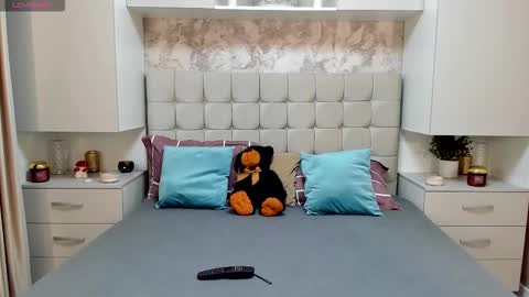 Snapshot of bbylarra chatting on October 2025 03:54:02 PM larra online show from October 2025 03:54:02 PM