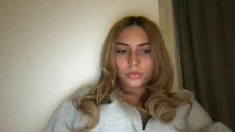 Snapshot of bbypiamia chatting on March 2026 02:45:02 PM bbypiamia online show from March 2026 02:45:02 PM