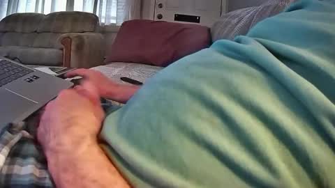 Snapshot of bcema2 chatting on April 2026 04:35:01 PM bcema2 online show from April 2026 04:35:01 PM