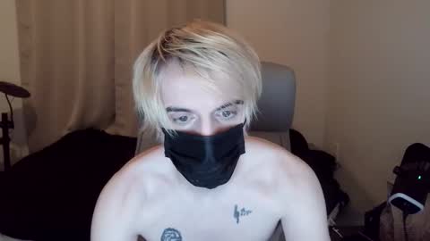 Snapshot of bdogboy chatting on February 2026 12:48:01 AM fuckboy86 online show from February 2026 12:48:01 AM