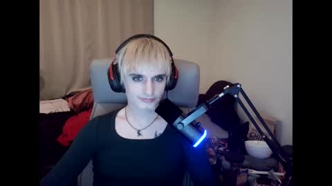 Snapshot of bdogboy chatting on February 2026 01:46:01 AM fuckboy86 online show from February 2026 01:46:01 AM