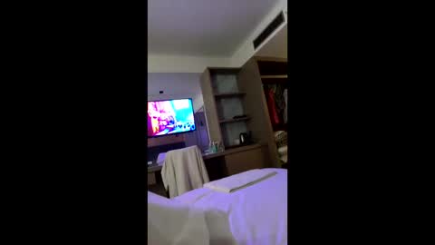 Snapshot of bdrvmark21 chatting on September 2025 02:06:01 PM bdrvmark21 online show from September 2025 02:06:01 PM