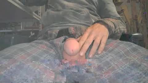 Snapshot of bdsm_switch_cum chatting on January 2025 01:03:01 PM BDSM SWITCH CUM online show from January 2025 01:03:01 PM