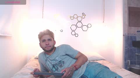 Sara  Juan online show from January 2025 01:50:01 AM