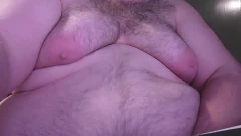 bear_man_oi online show from December 2025 11:52:02 AM