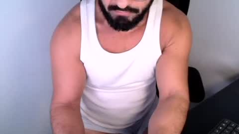 Beard Guy online show from June 2026 01:46:01 PM