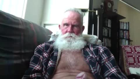 Snapshot of beardbushy chatting on October 2025 03:54:01 PM beardbushy online show from October 2025 03:54:01 PM