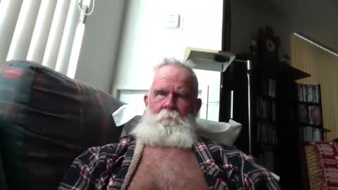 beardbushy online show from March 2026 05:46:01 PM