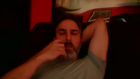 Snapshot of beardedambition chatting on September 2025 02:57:02 AM beardedambition online show from September 2025 02:57:02 AM