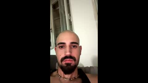 Snapshot of beardedbaldy_09 chatting on September 2025 04:23:02 PM Ask me online show from September 2025 04:23:02 PM