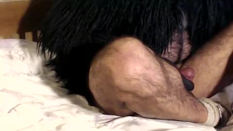 BeardedDarkie online show from November 2025 06:03:02 PM