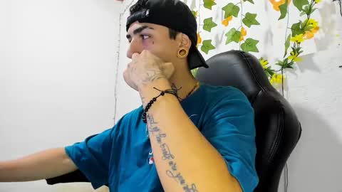 Snapshot of beatandtalk chatting on December 2025 05:11:02 PM beatandtalk online show from December 2025 05:11:02 PM