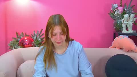 Snapshot of beatricebinoche chatting on December 2025 07:19:02 PM Beatrice online show from December 2025 07:19:02 PM