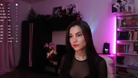 Bzzz Bea online show from February 2025 07:47:01 PM