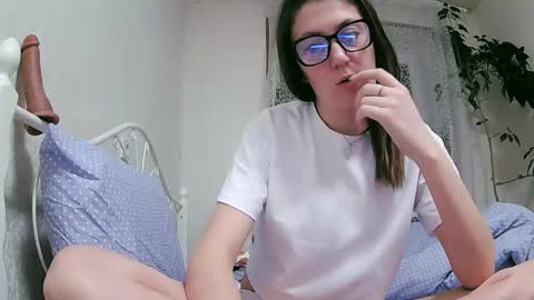 Snapshot of beatricetender chatting on February 2025 08:02:02 PM BeatriceTender online show from February 2025 08:02:02 PM